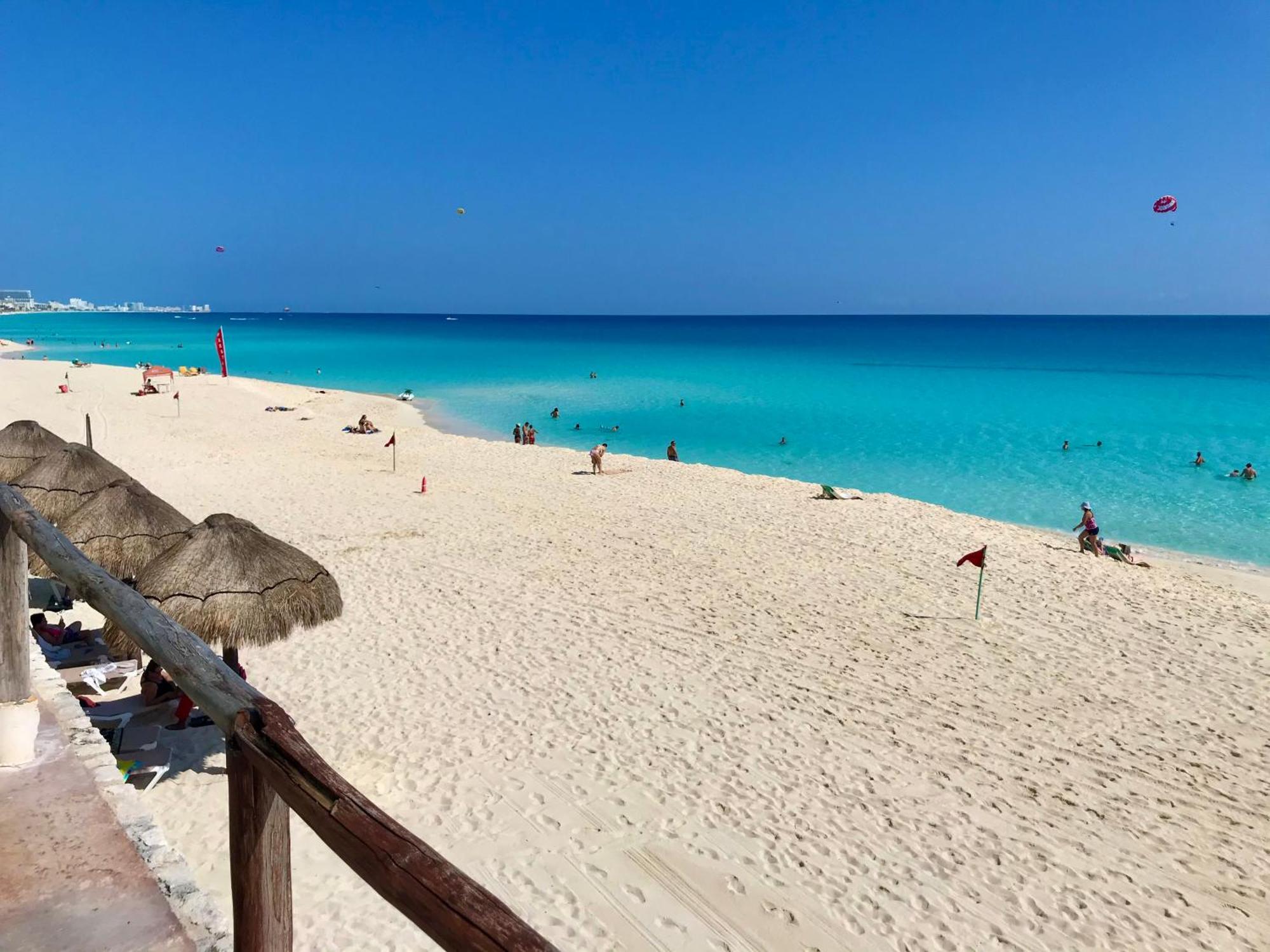 Beachside Apartments קנקון מראה חיצוני תמונה